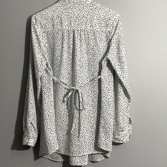 Isabel Maternity Women’s M Black White Roll-Tab Long Sleeve Blouse Back Tie - Picture 2 of 15